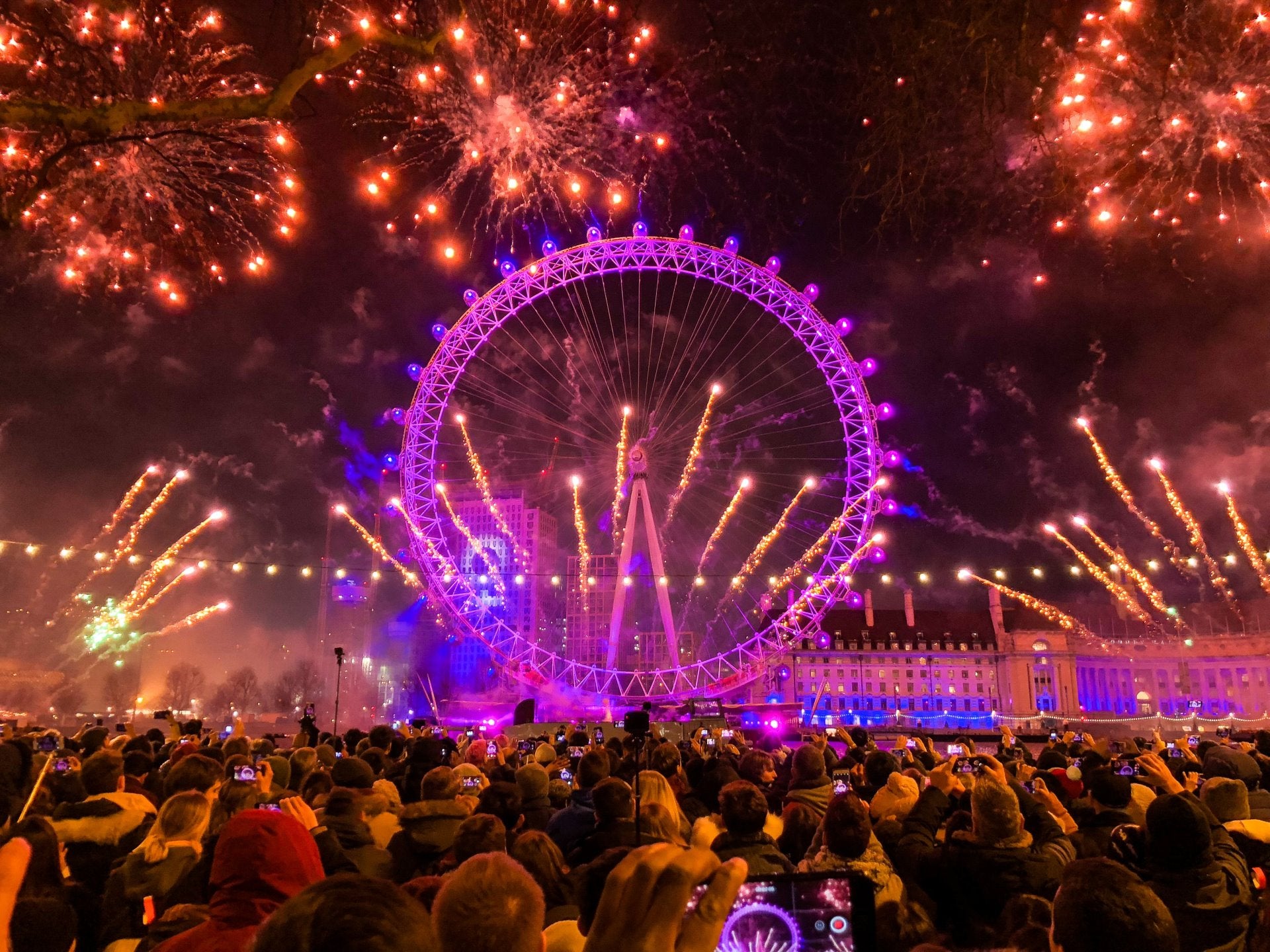 The Best Locations in London to Watch the Fireworks
